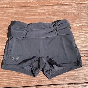 Under Armor Black ruffle band shorts
